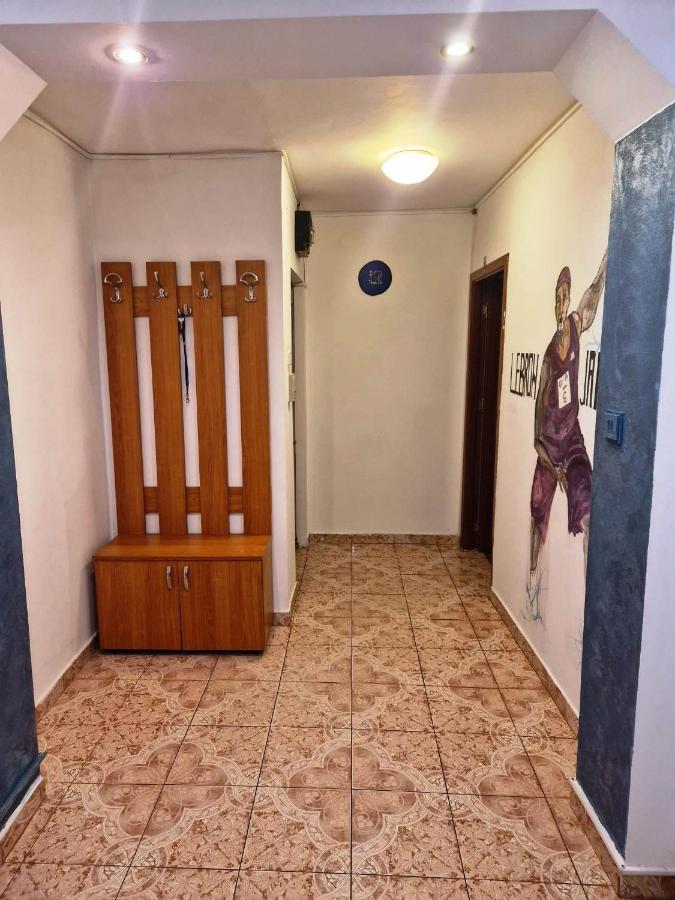 Apartament Victoria Διαμέρισμα Târgu Jiu Εξωτερικό φωτογραφία